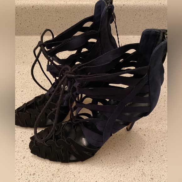 Zara Basic Lace Up Heels - Picture 3 of 7